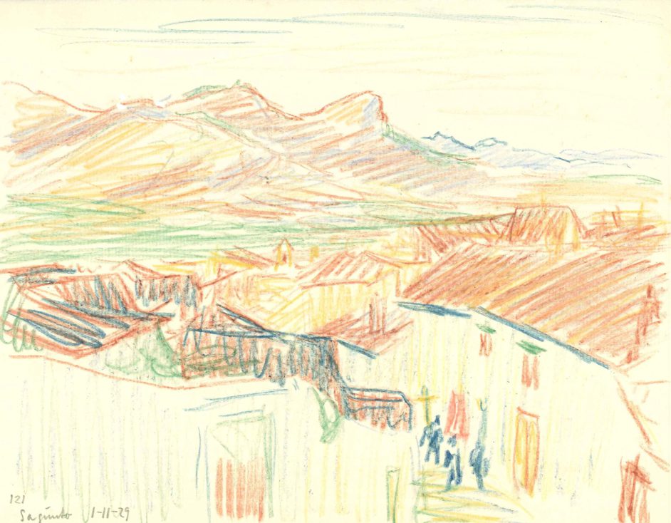 Landskab. By i forgrund, bjerge i baggrund. Saguento