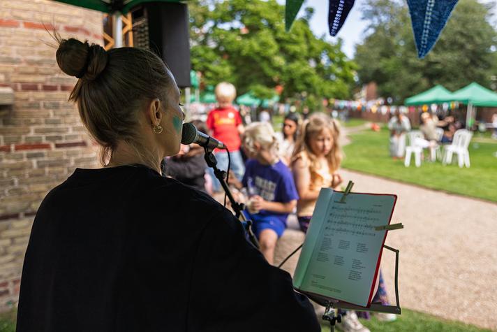 Scenen bød på koncerter, børnemusikquiz og dj hele dagen
