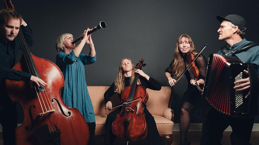 Folk Ensemble. Fotograf: Uffe Birk
