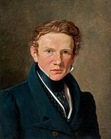 Wilhelm Bendz. Kunstnerens selvportræt i hvid skjorte og blåt halsbånd, blå vest og jakke med guldknapper. 1826 | RKM